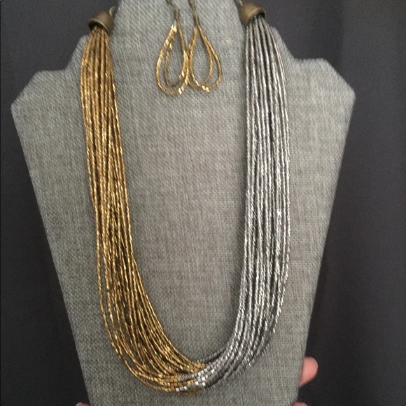 Seed bead necklaces - Picture 2 of 8